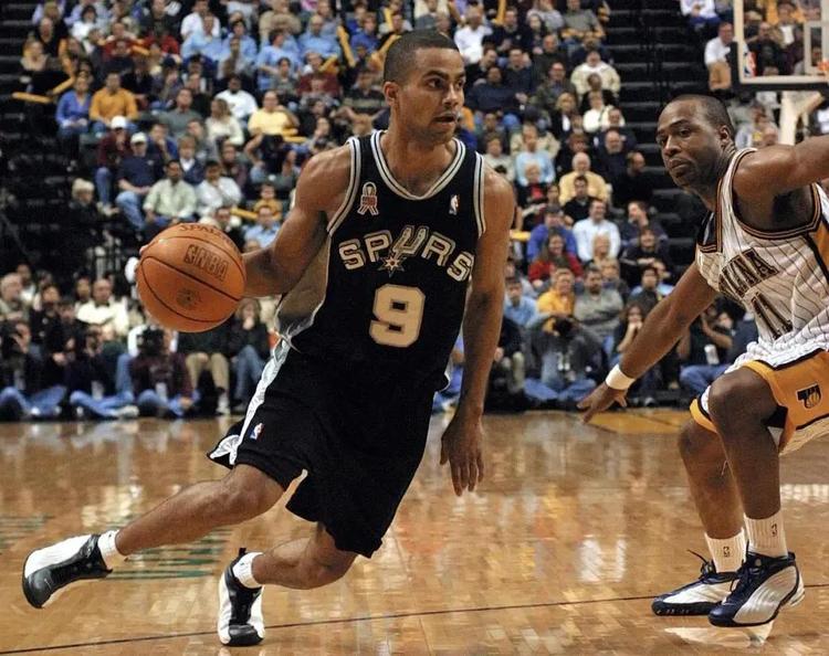 梅西是否参加世界杯？斯卡洛尼：我不知道；踢安哥拉他会出场（斯卡洛尼：梅西世界杯参赛未定，对阵安哥拉将出场）