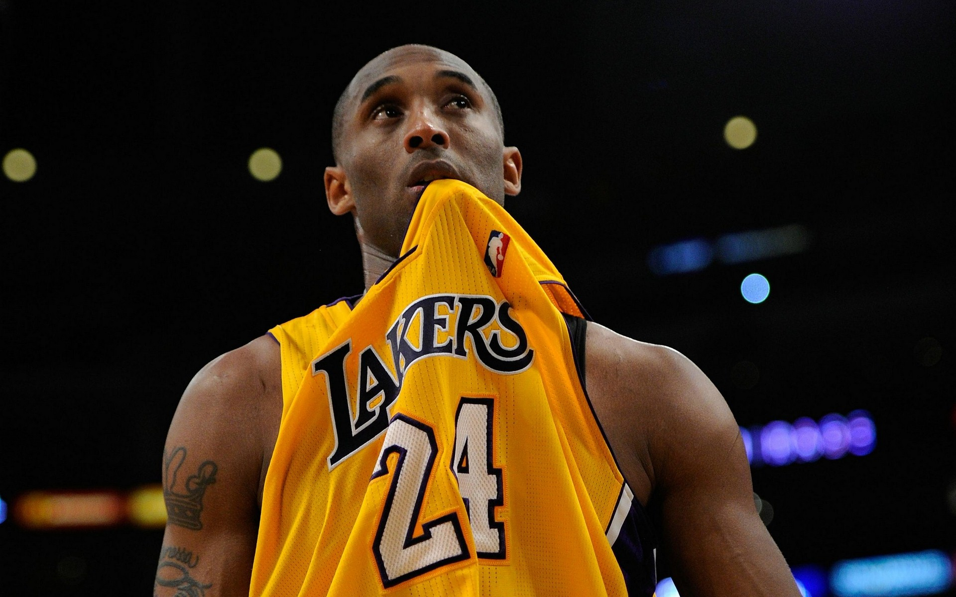 篮网VS独行侠前瞻：篮网战西部队胜率20%，汤普森复出（篮网对阵独行侠前瞻：对西部胜率仅两成，汤普森迎来复出）