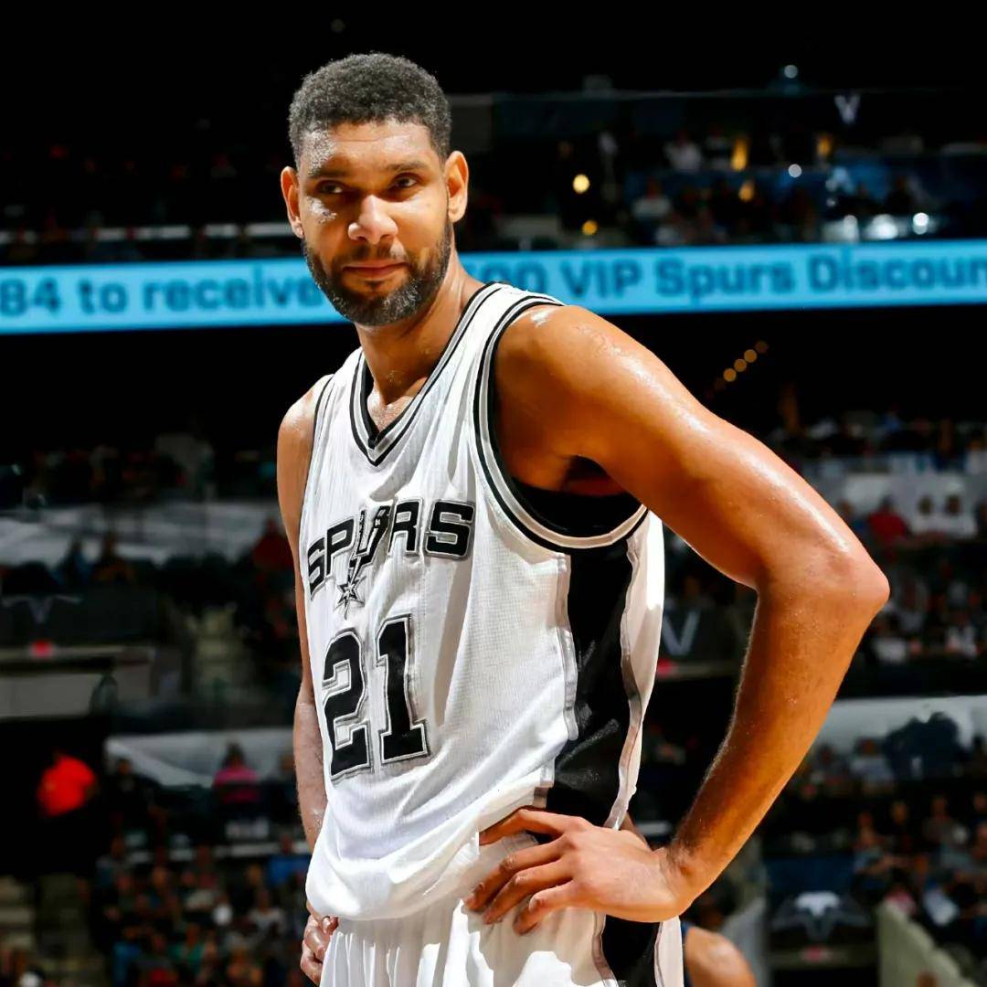 拓记不顾及中国市场面子，王仕鹏谈杨瀚森，姚明的地位还在上升！（拓记无视中国市场情面，王仕鹏评杨瀚森：姚明地位仍在上升）