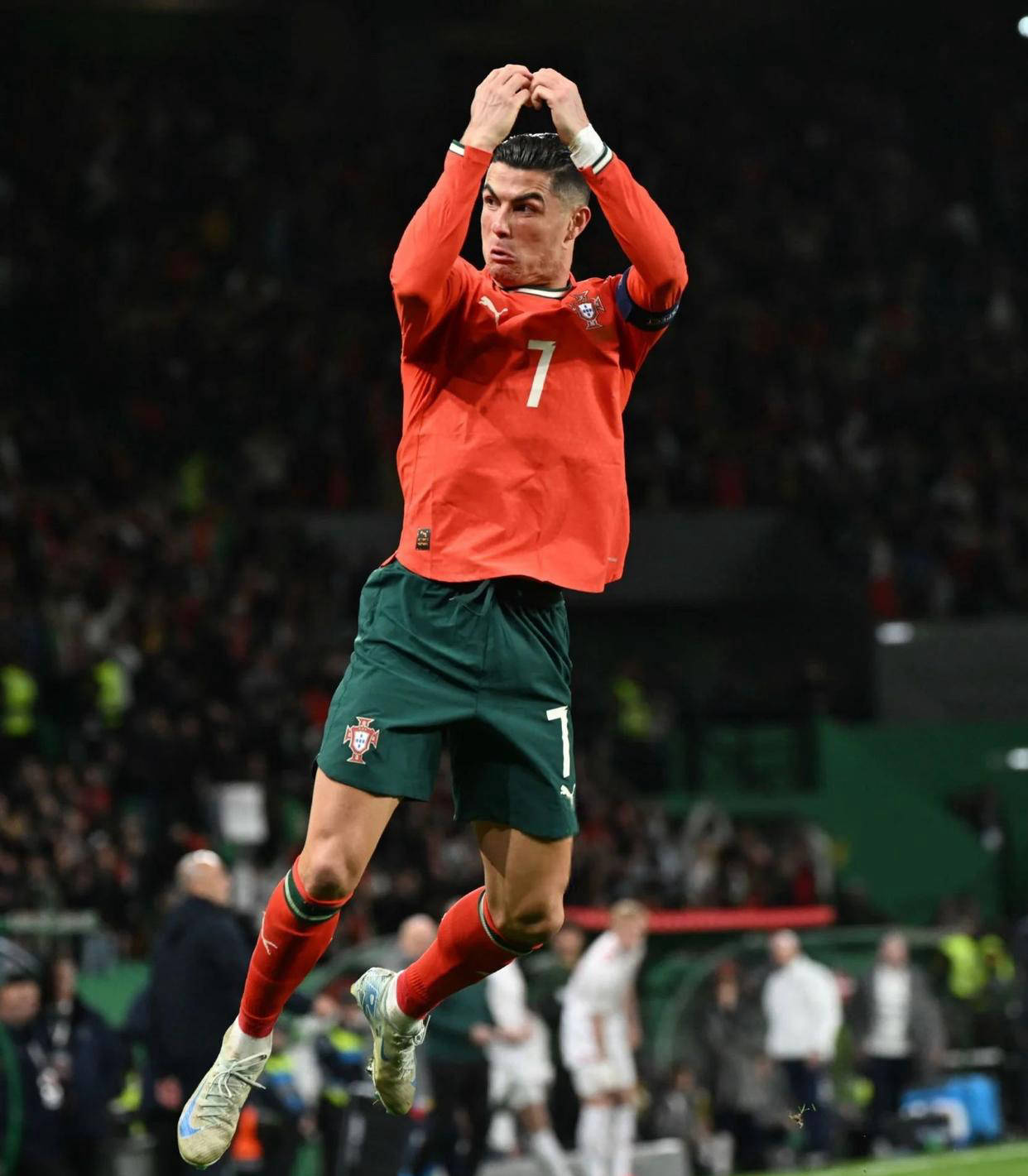 米体：恰20仍有望出战意超杯，阿切尔比预计不会随队去利雅得（米体：恰20有望出战意超杯，阿切尔比或不随队前往利雅得）