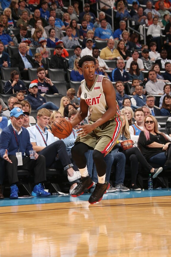 罗马诺：切尔西还没有与曼联谈加纳乔转会，预计8月进行（罗马诺：切尔西尚未与曼联就加纳乔转会接触，预计8月推进）